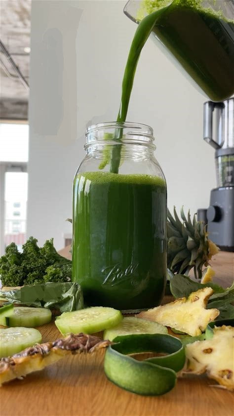 Cold Pressed Juice: Yes We Kale!